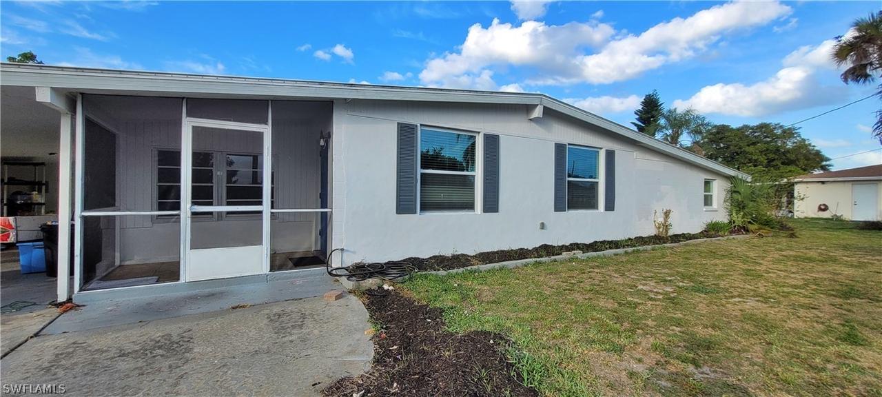 1003 E Jasmine Rd., Lehigh Acres, FL 33936