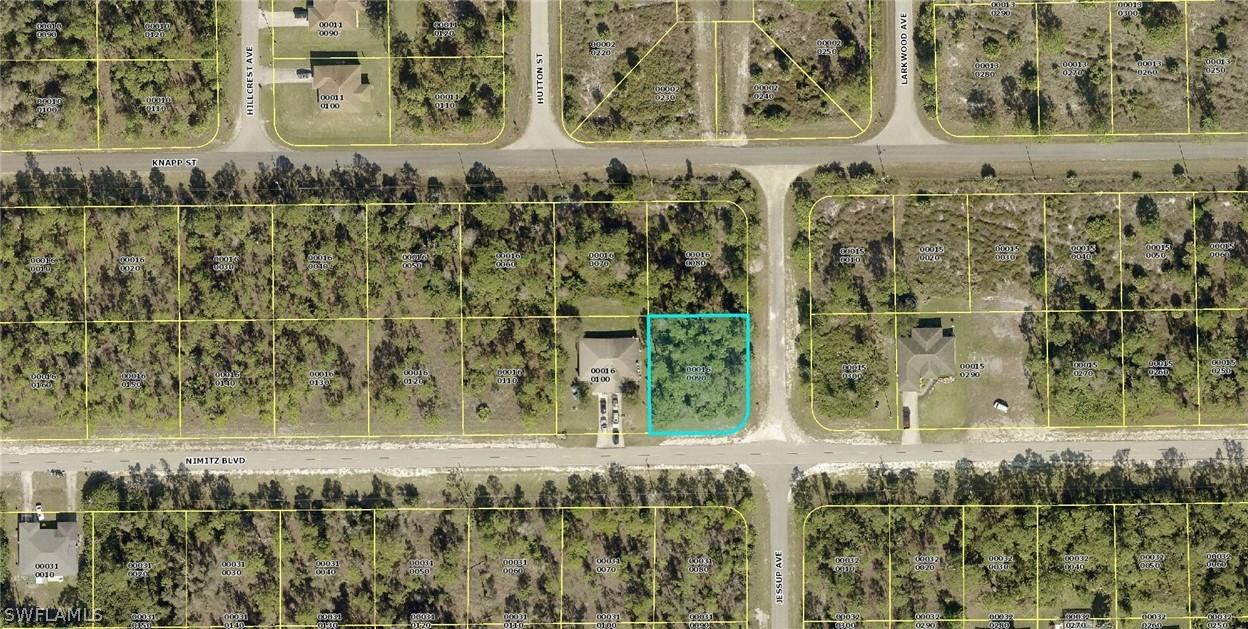 641/643 Nimitz Blvd., Lehigh Acres, FL 33974