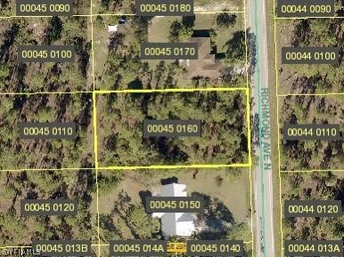 1105 Richmond Ave., Lehigh Acres, FL 33972