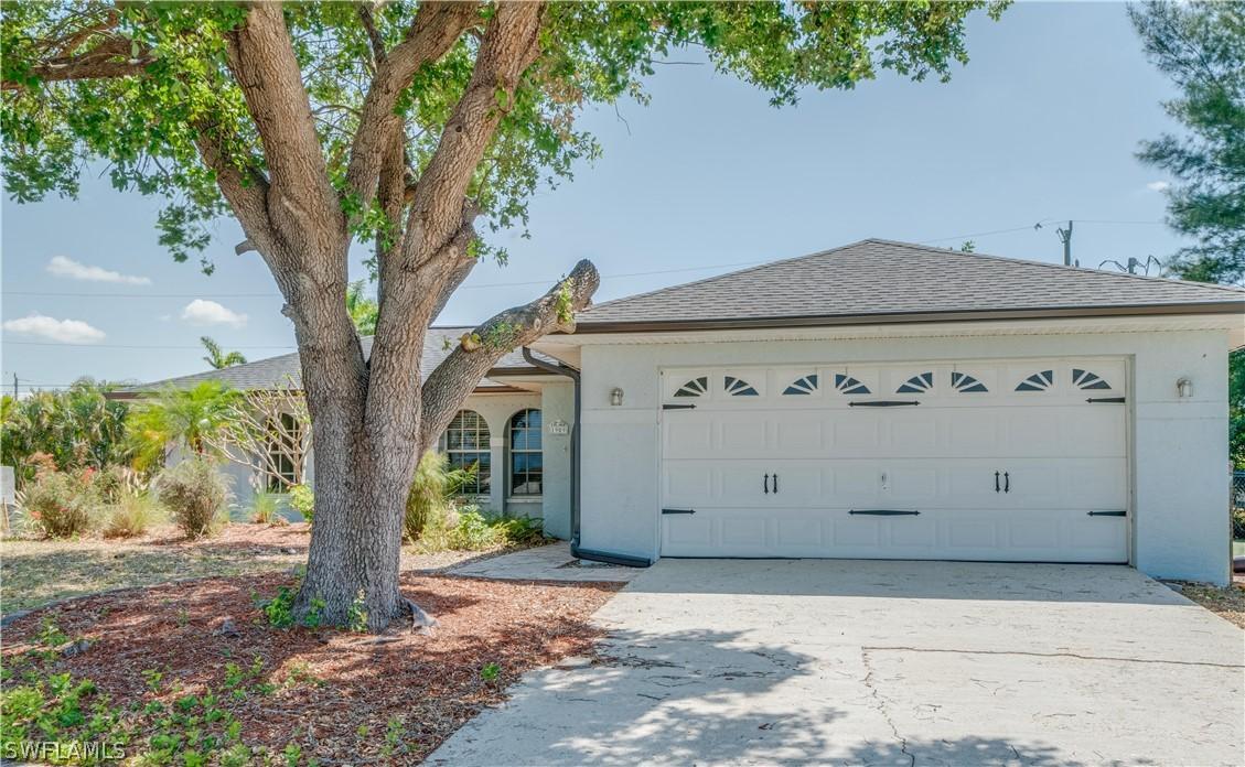 1909 NE 4th Pl., Cape Coral, FL 33909