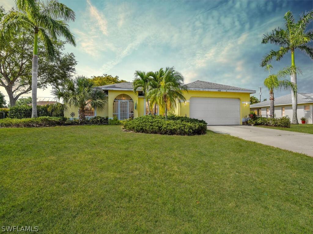 612 SE 17th Ter., Cape Coral, FL 33990