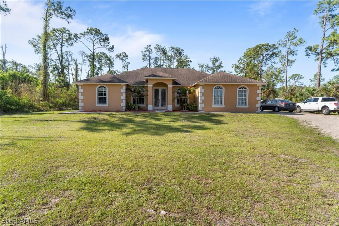 2960 10th Ave., Naples, FL 34120