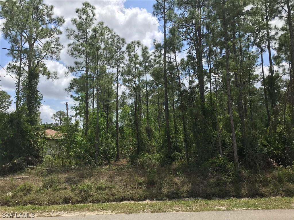 2420 52nd Ave., Naples, FL 34120