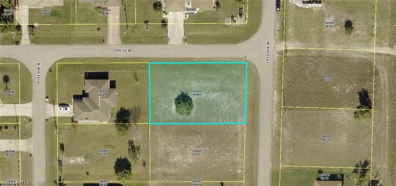 807 Fred Ave., Lehigh Acres, FL 33971