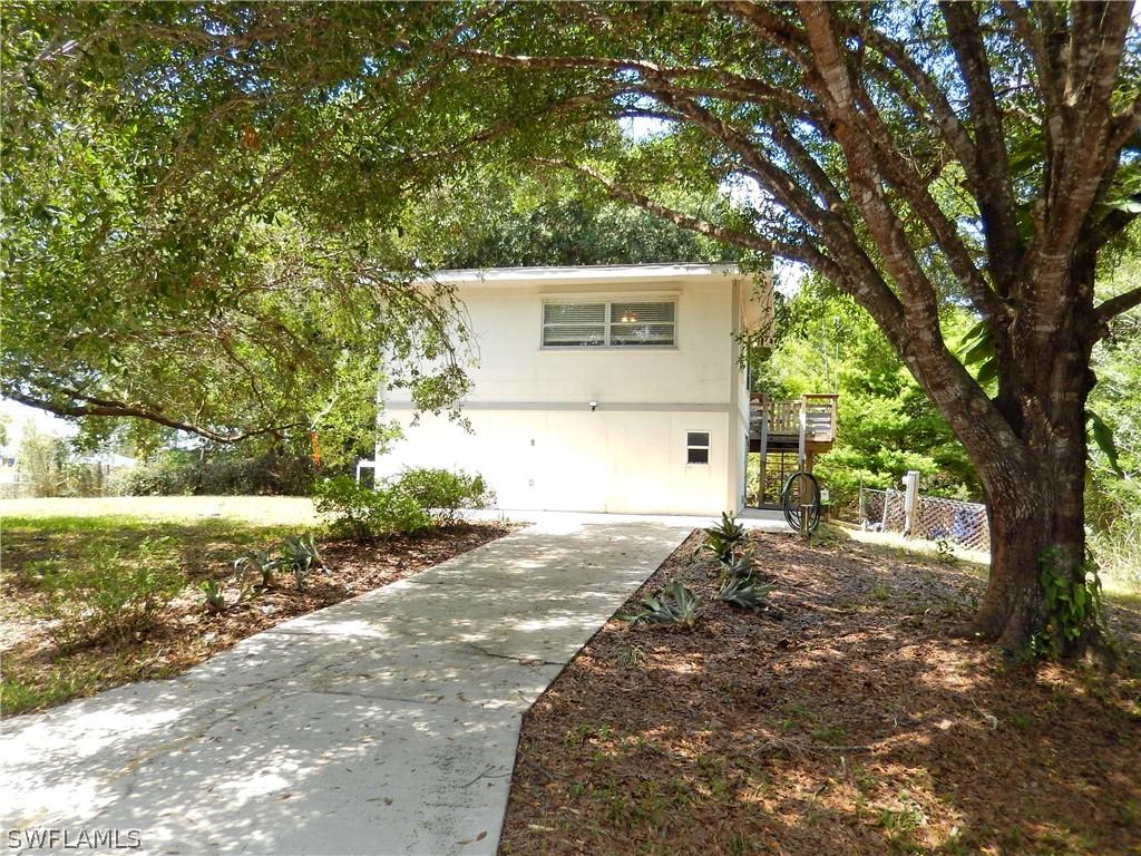 1201 Canton Ave., Lehigh Acres, FL 33972