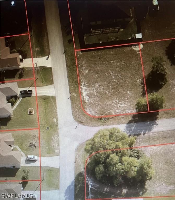 220 NW 26th Ter., Cape Coral, FL 33993