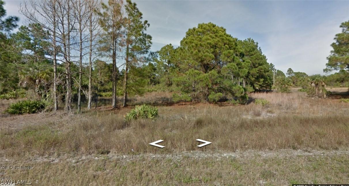 1227 Chrysler St., Lehigh Acres, FL 33974