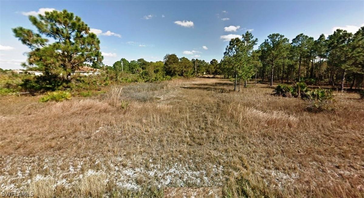 317 Genoa Ave., Lehigh Acres, FL 33974