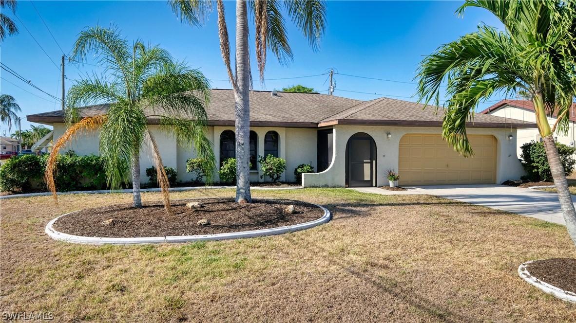 364 SE 33rd Ter., Cape Coral, FL 33904