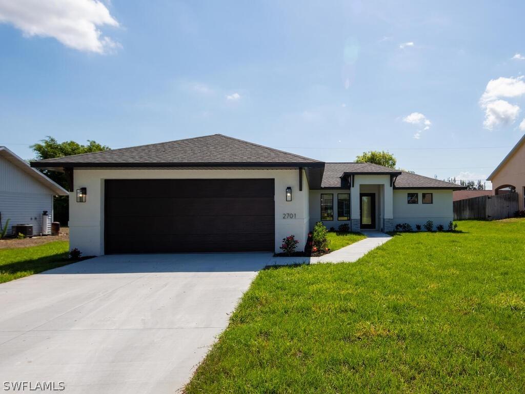2701 SW 3rd Pl., Cape Coral, FL 33914