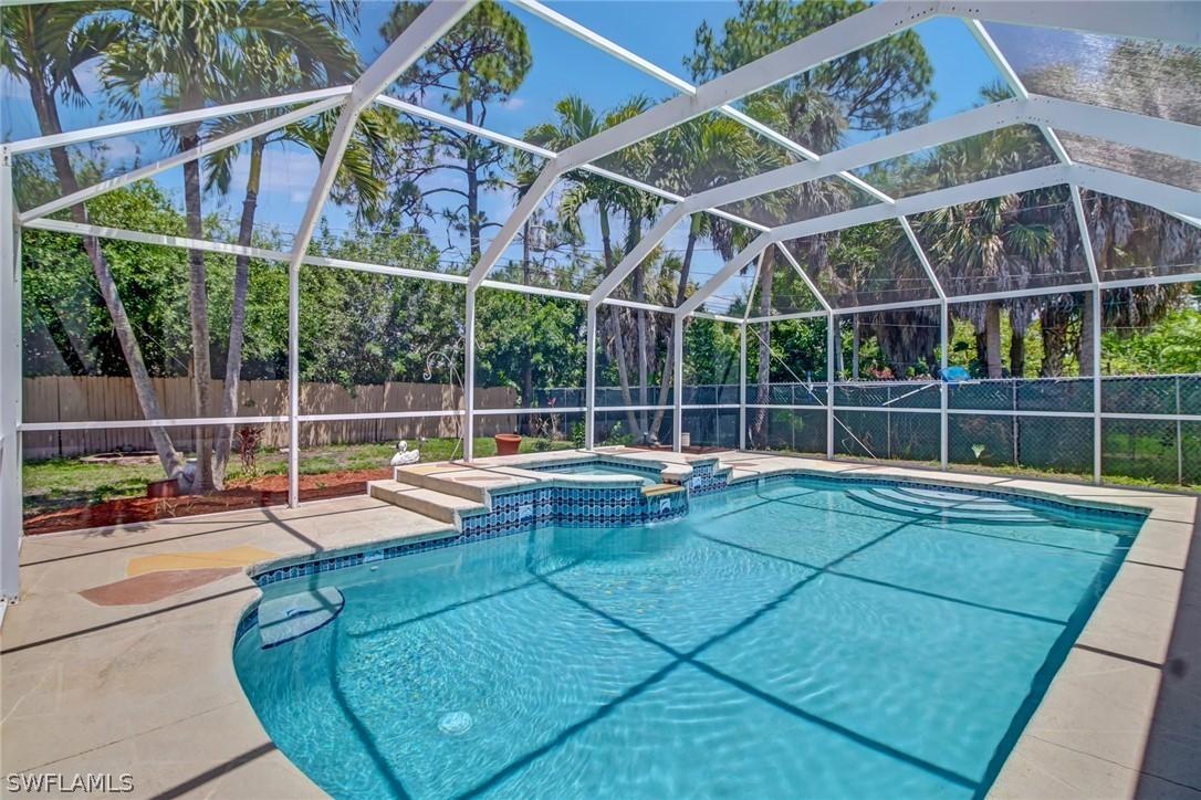5217 Jennings St., Naples, FL 34113