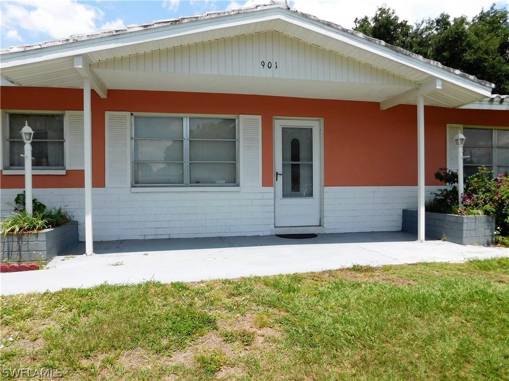 901 Juno Dr., Lehigh Acres, FL 33936