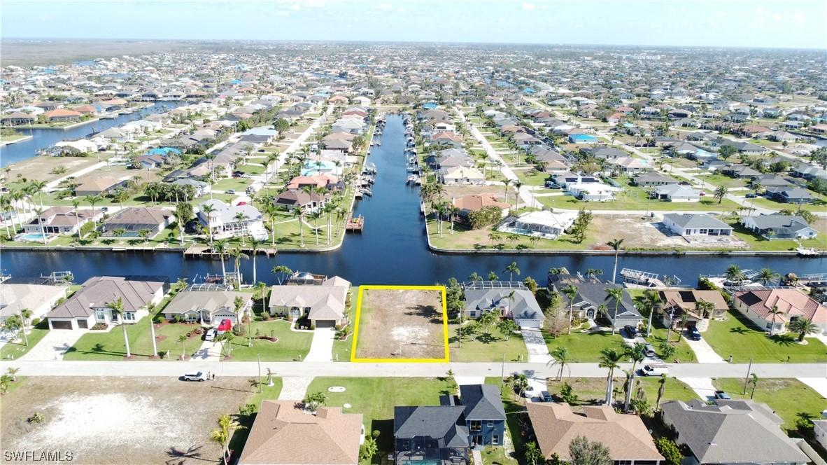 2623 SW 35th Ln., Cape Coral, FL 33914