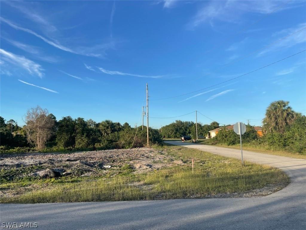 3104 Nora Ave., Lehigh Acres, FL 33971