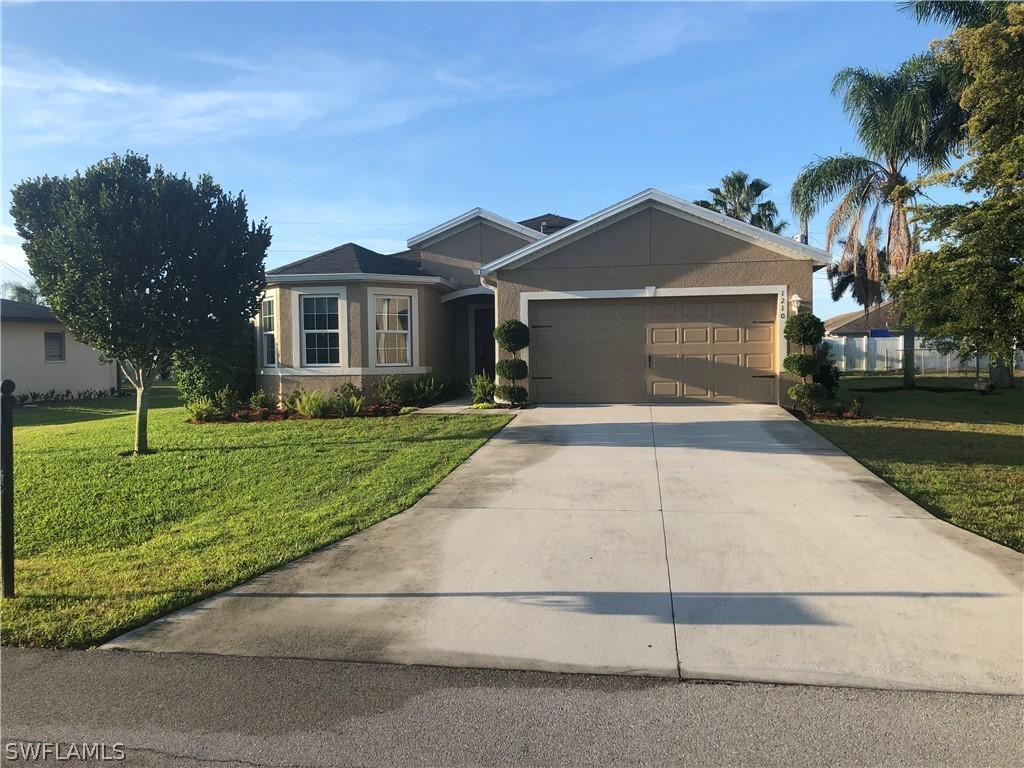 1210 SE 33rd Ter., Cape Coral, FL 33904