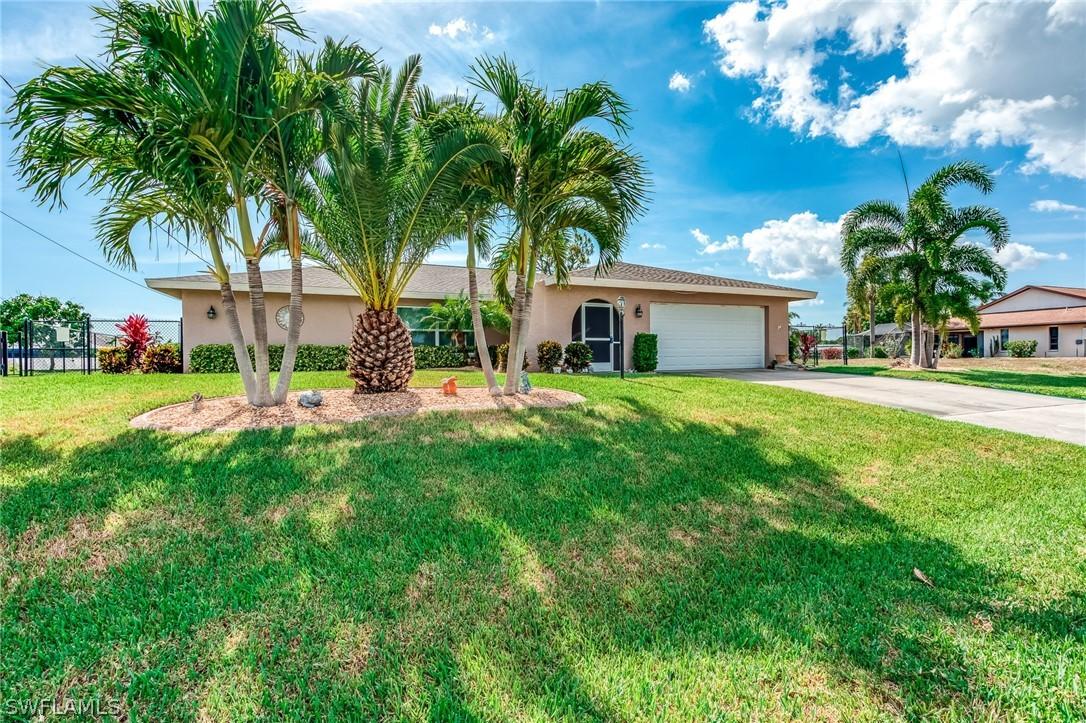 3118 SE 10th Pl., Cape Coral, FL 33904