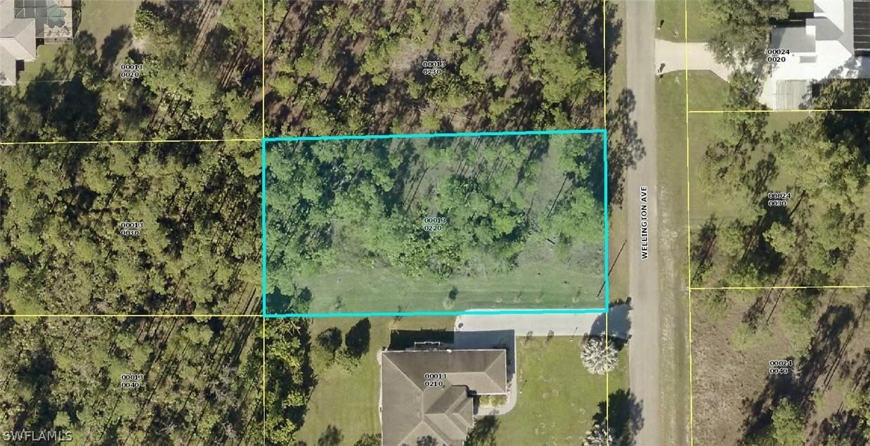 119 Wellington Ave., Lehigh Acres, FL 33936