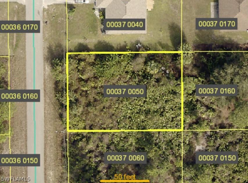 735 Chapman Ave., Lehigh Acres, FL 33974