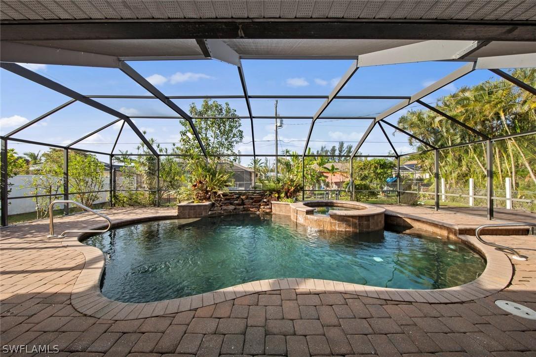 404 SW 19th Ln., Cape Coral, FL 33991