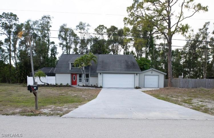 17144 Phlox Dr., Fort Myers, FL 33967