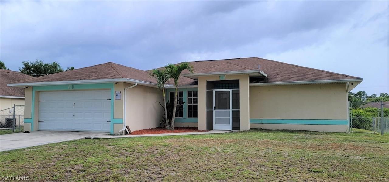 738 Nina Ave., Lehigh Acres, FL 33974