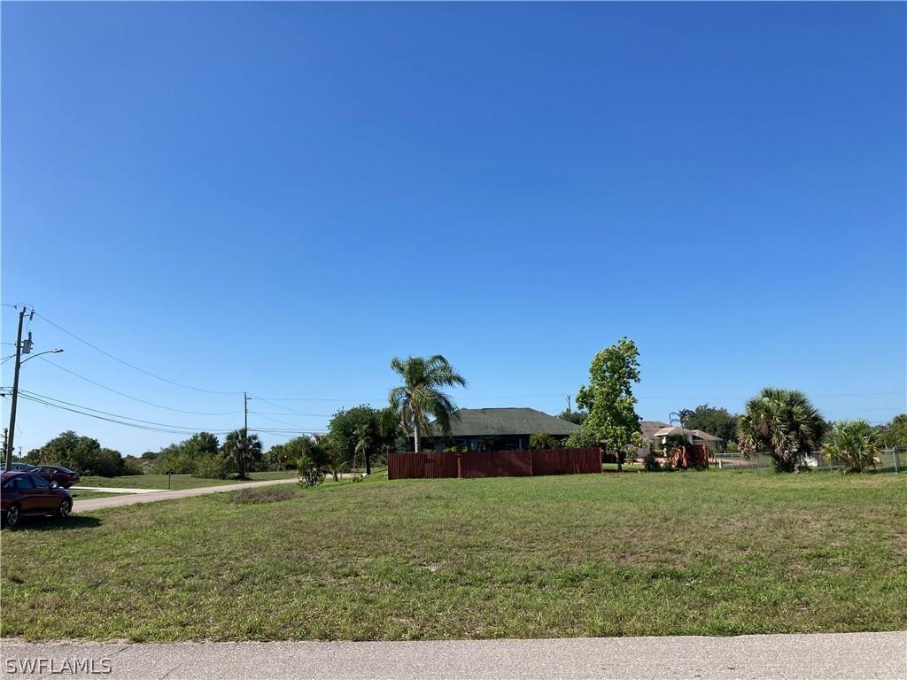 2012 NE 28th St., Cape Coral, FL 33909