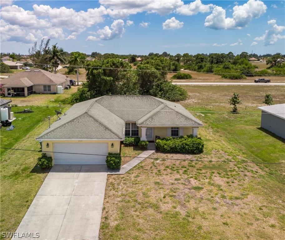 2204 NW 18th Ter., Cape Coral, FL 33993