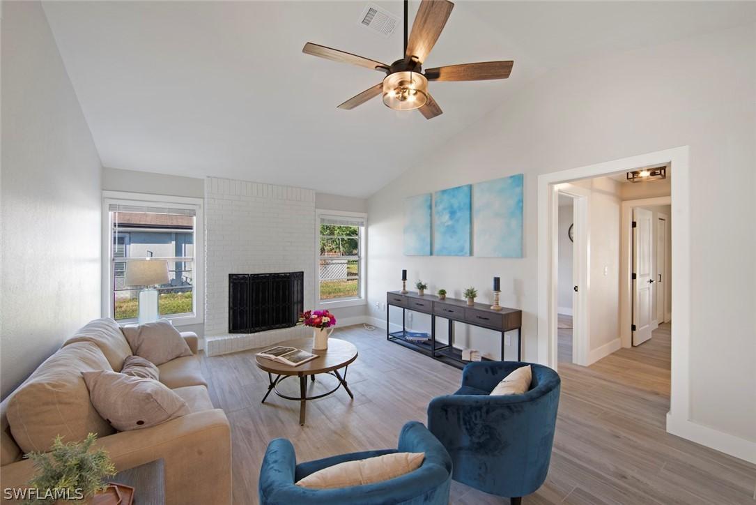 411 SE 17th Pl., Cape Coral, FL 33990