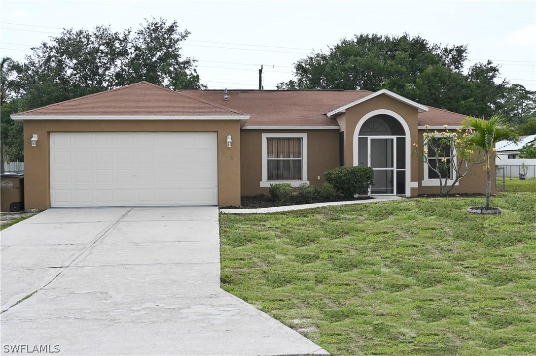 224 SE Santa Barbara Pl., Cape Coral, FL 33990