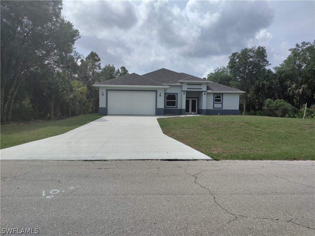 914 Truman Ave., Lehigh Acres, FL 33972