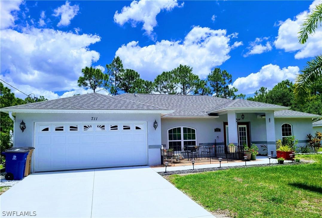 711 Bennington Dr., Lehigh Acres, FL 33974
