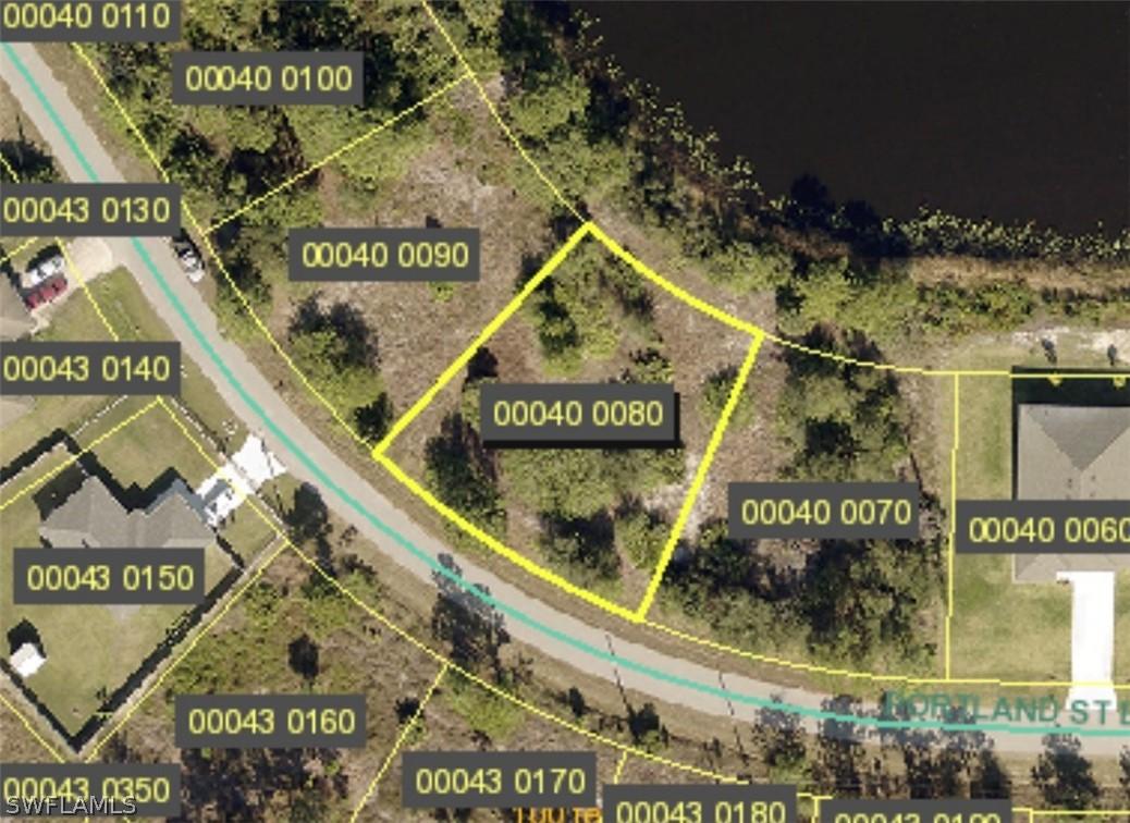 847 Portland St., Lehigh Acres, FL 33974