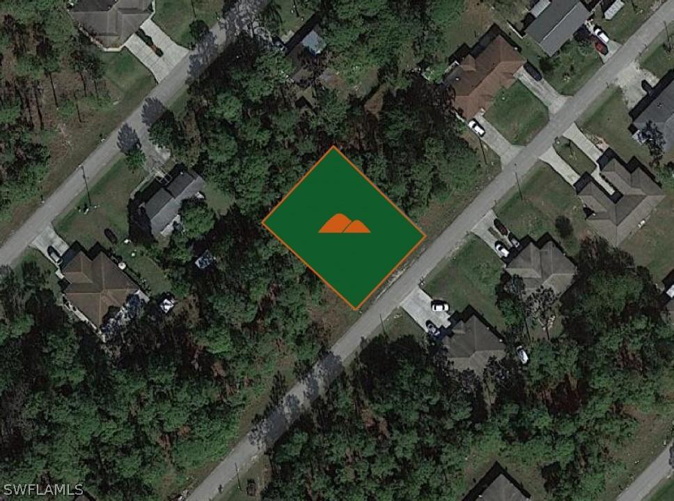 2416 Lantana Ave., Lehigh Acres, FL 33973