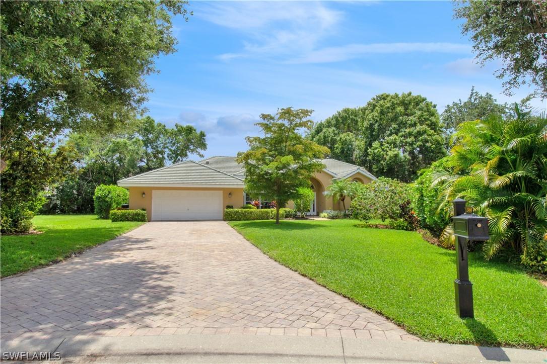 12460 Teak Cir., Fort Myers, FL 33913