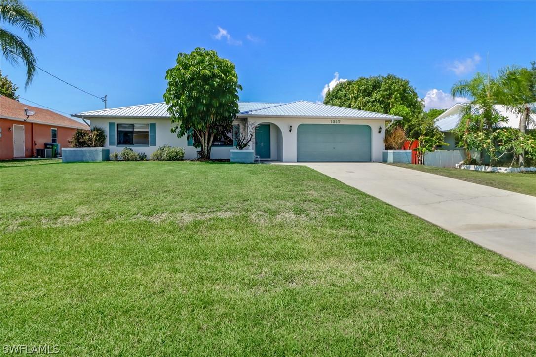 1217 SW 11th St., Cape Coral, FL 33991