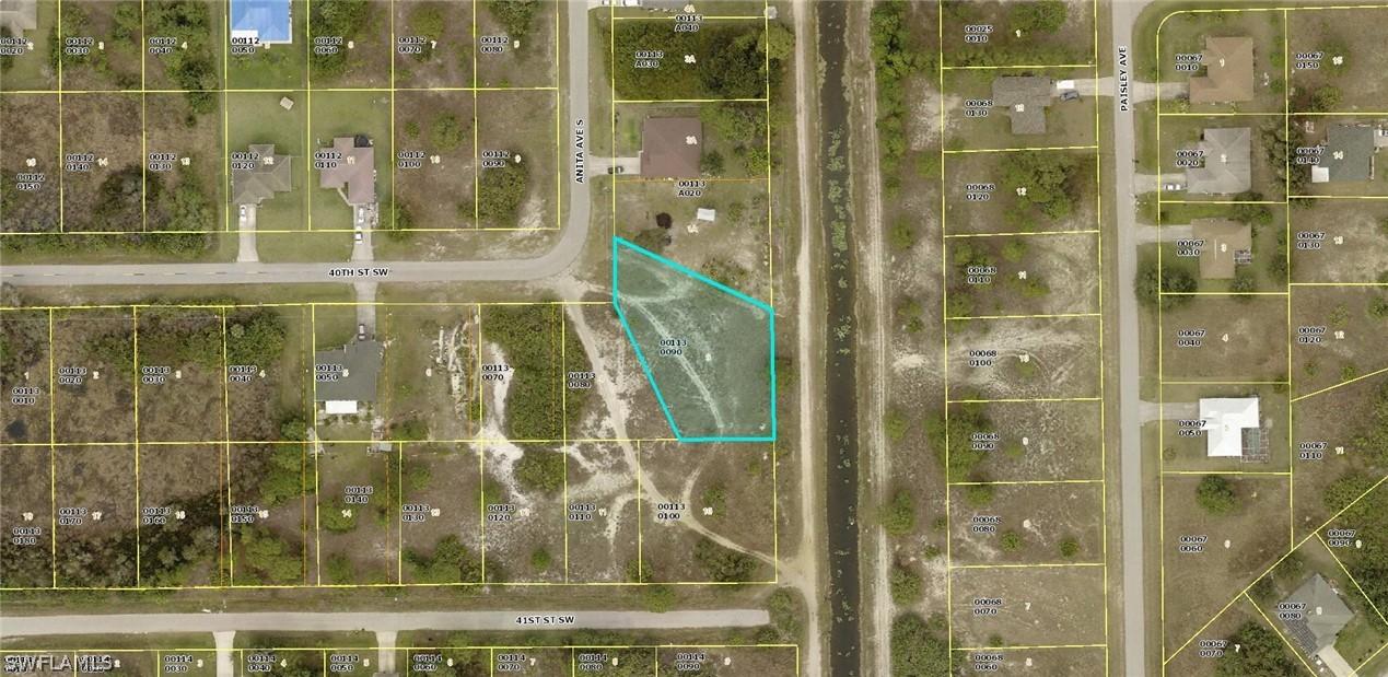 3909 Anita Ave., Lehigh Acres, FL 33976