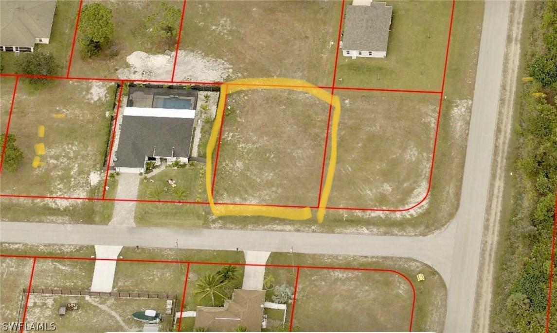 1607 NW 28th Ter., Cape Coral, FL 33993