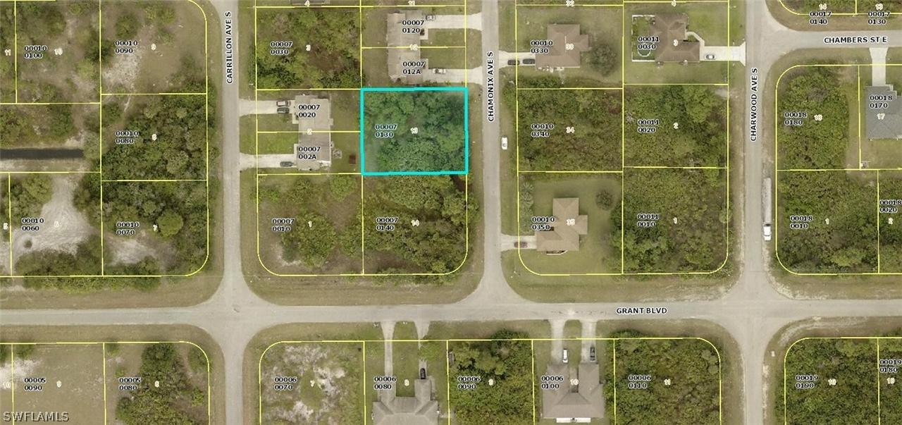 392-394 Chamonix Ave., Lehigh Acres, FL 33974