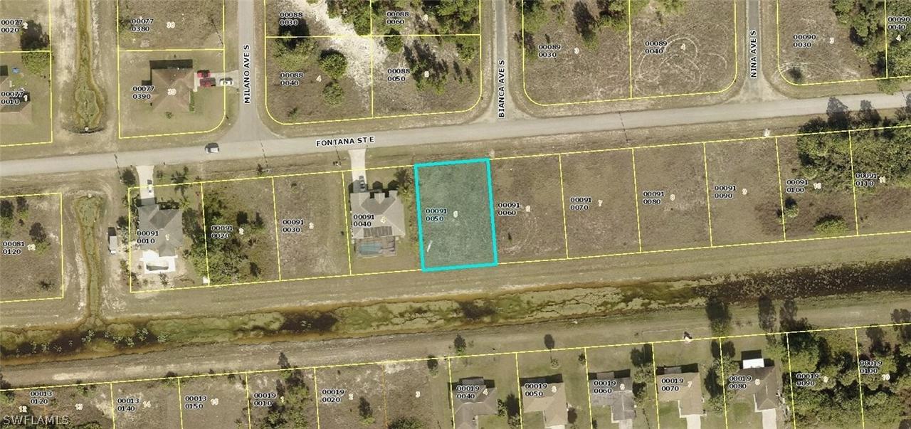 1236 Fontana St., Lehigh Acres, FL 33974
