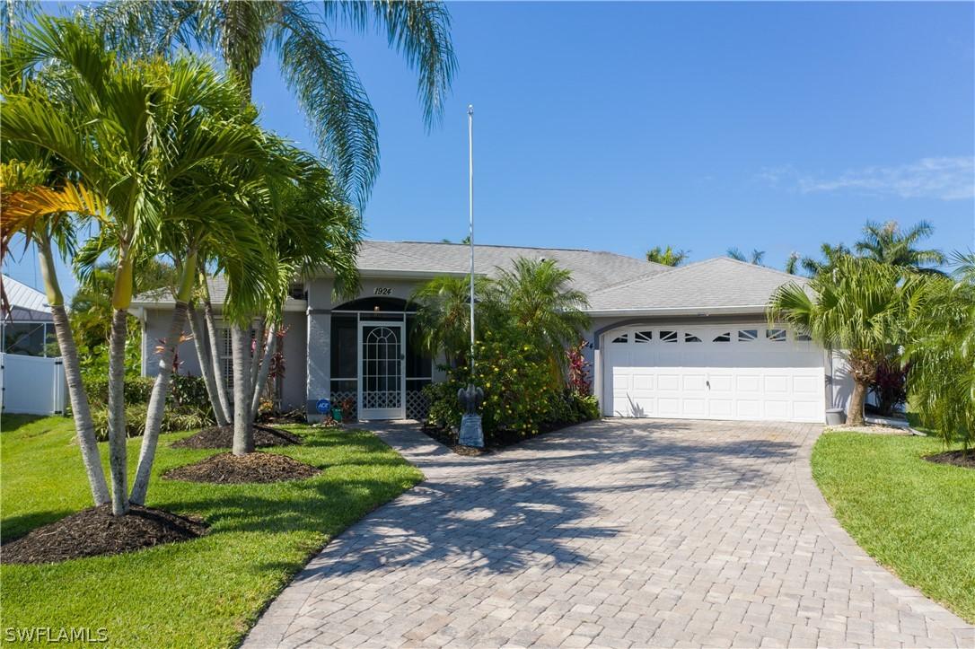 1924 SW 54th Ln., Cape Coral, FL 33914
