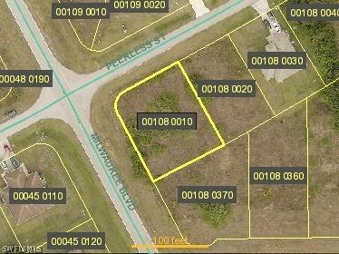 300-302 Peerless St., Lehigh Acres, FL 33974