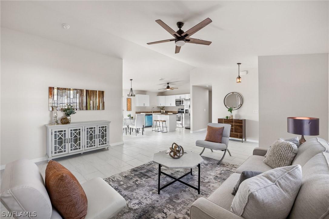 1022 SW 18th St., Cape Coral, FL 33991