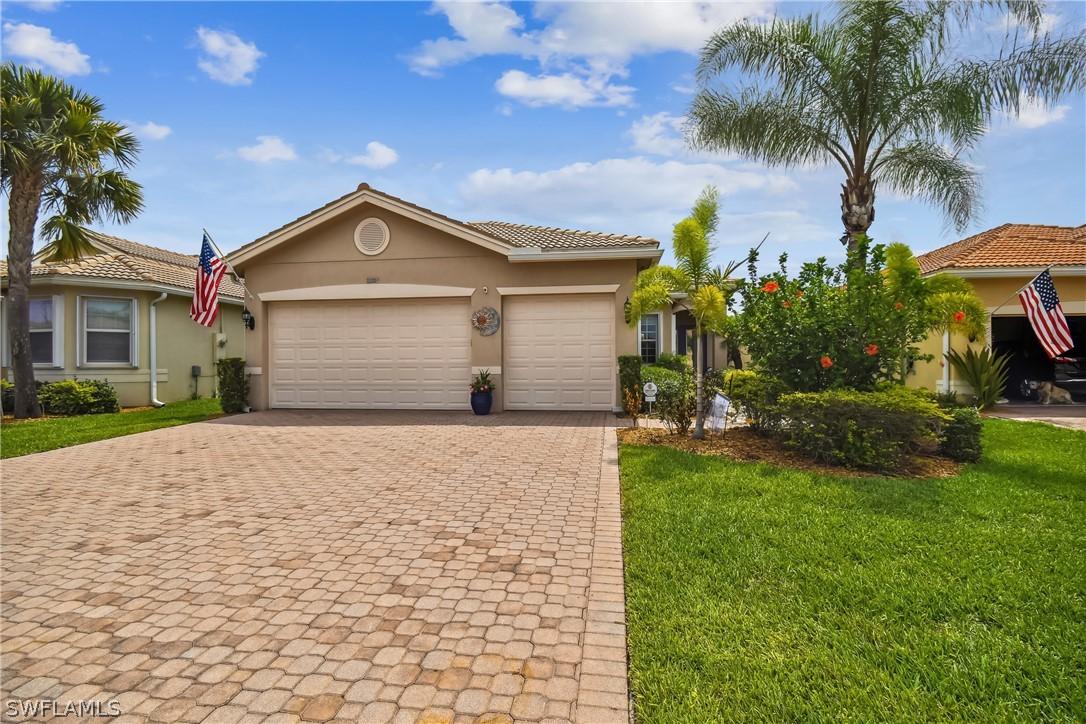 11209 Sparkleberry Dr., Fort Myers, FL 33913