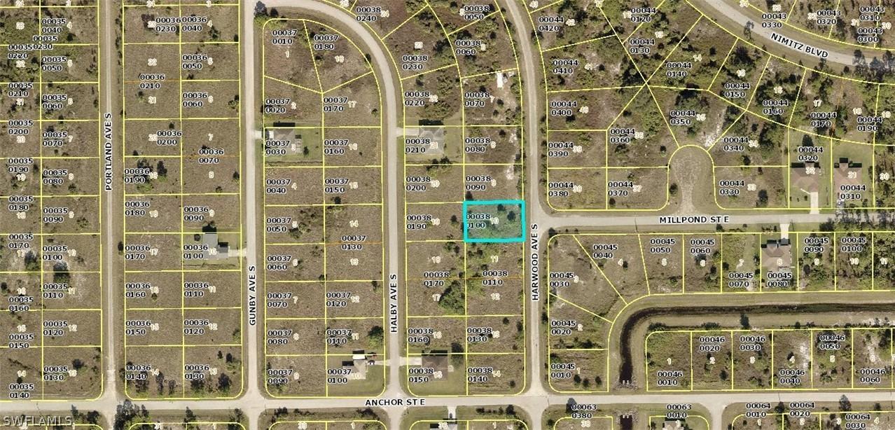 1026 Harwood Ave., Lehigh Acres, FL 33974