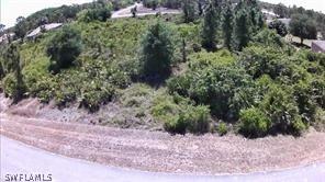 420 Jaipur Dr., Lehigh Acres, FL 33974