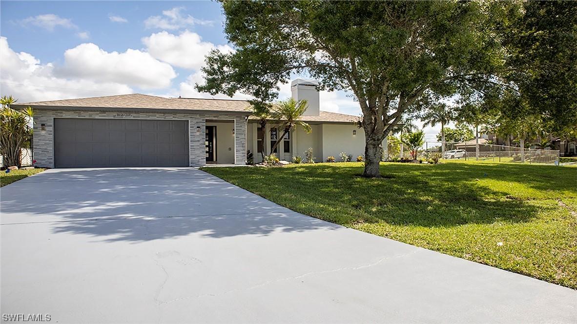1725 SW 38th Ln., Cape Coral, FL 33914