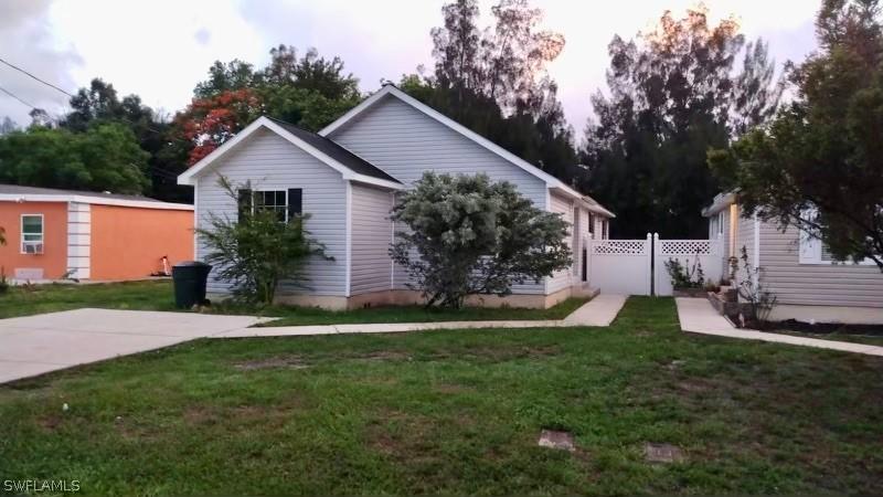 96 Diana Ave., Fort Myers, FL 33905