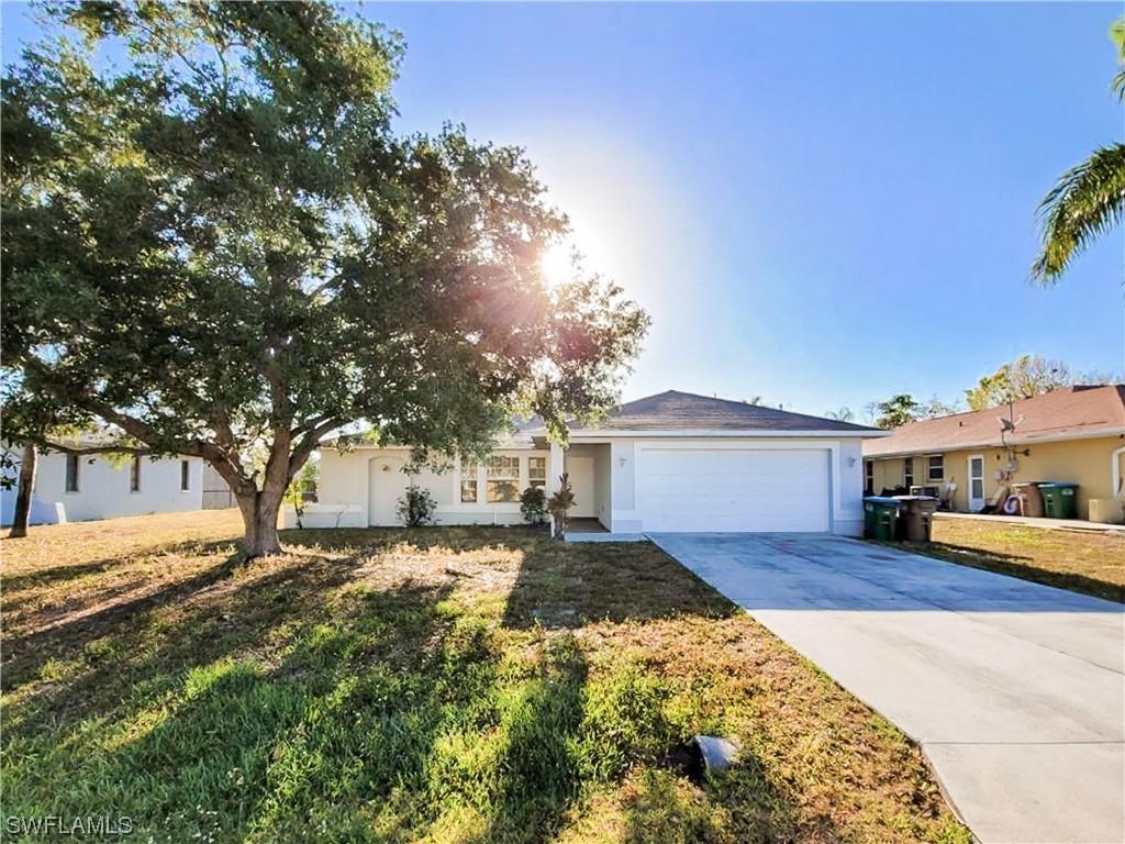 625 SE 10th Pl., Cape Coral, FL 33990