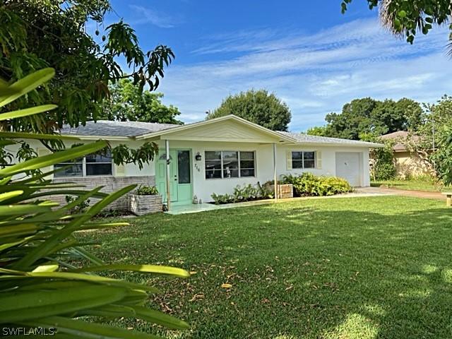 716 Shadyside St., Lehigh Acres, FL 33936