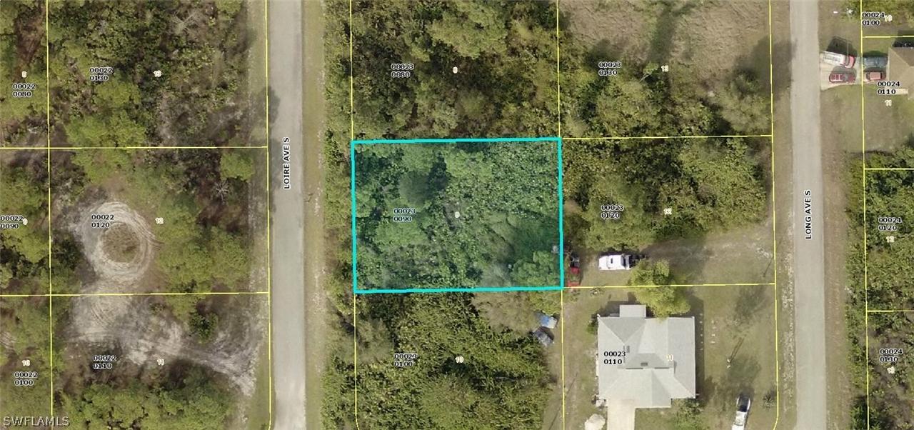 321 Loire Ave., Lehigh Acres, FL 33974